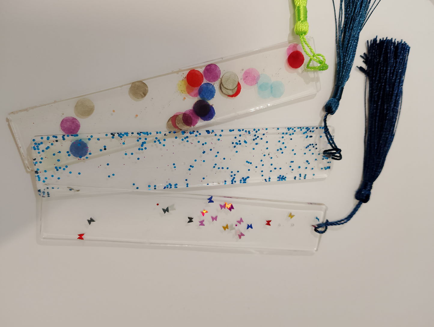 BOOKMARK
